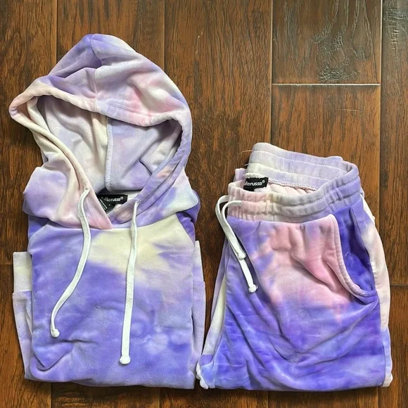 ❤️SOLD❤️ CHARLOTTE RUSSE Tie Dye Hoodie Jogger Set Women’s Size S - Picture 1 of 5
